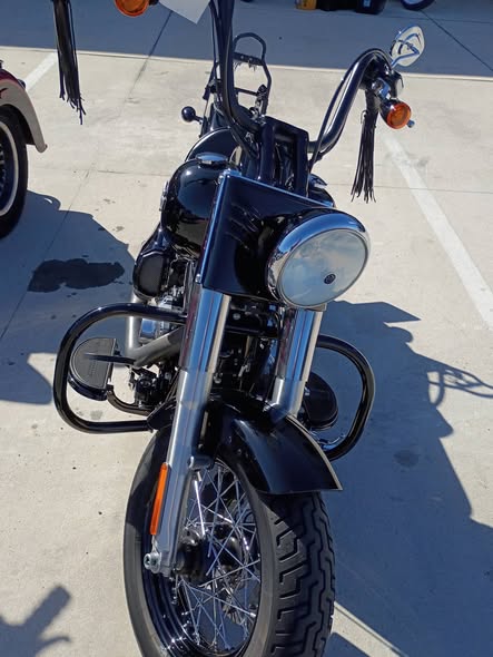 Harley-Davidson after stage 2 paint correction and metal restoration, photo 1